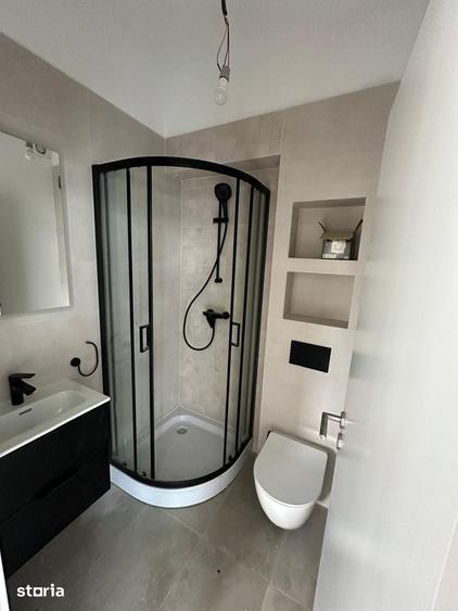 Casă cu 4 camere cu Teren 270 Mp în Mogoșoaia