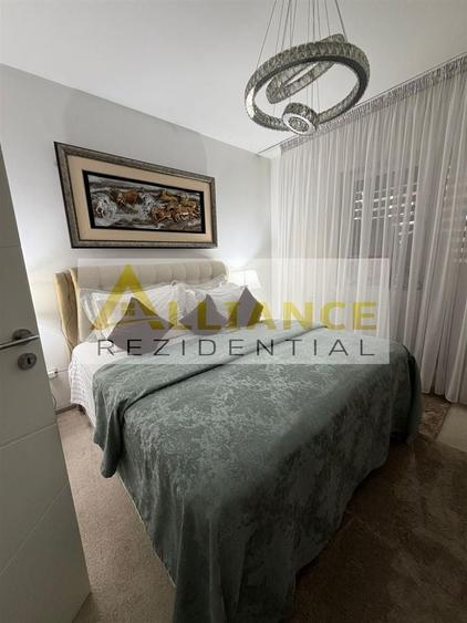 Apartament cu 2 camere decomandat în Apărătorii Patriei