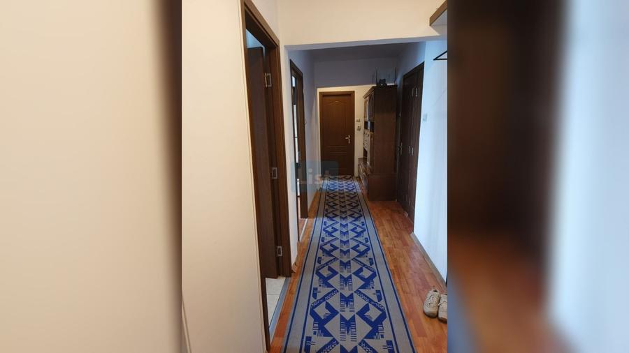 Apartament cu 3 camere decomandat în Mărăști