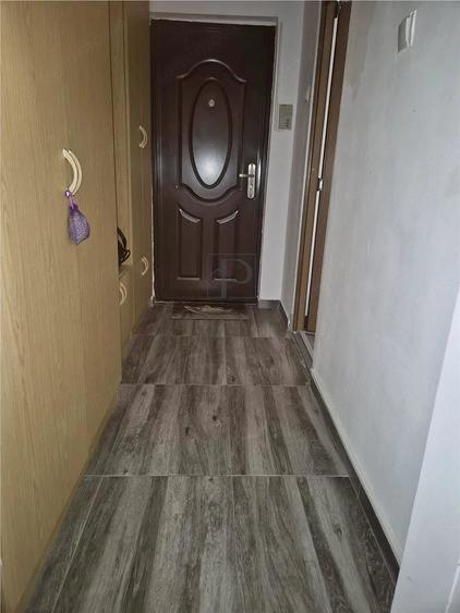 Apartament cu 2 camere decomandat în Soarelui