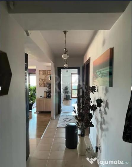 Apartament cu 3 camere decomandat în Pantelimon