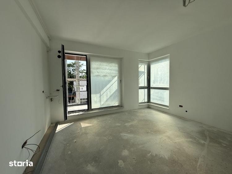 Apartament cu 3 camere decomandat în Ștefan cel Mare