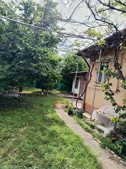 Casă cu 4 camere cu Teren 450 Mp în Ciolpani