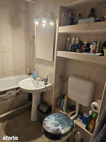 Apartament cu 3 camere decomandat, mobilat în Astra