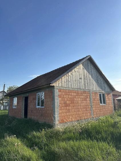 Casa de vanzare la Sipet - 2
