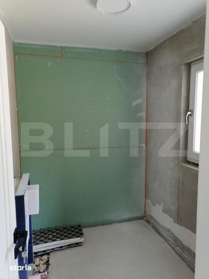 Casă cu 6 camere cu Teren 488 Mp în Răzvad