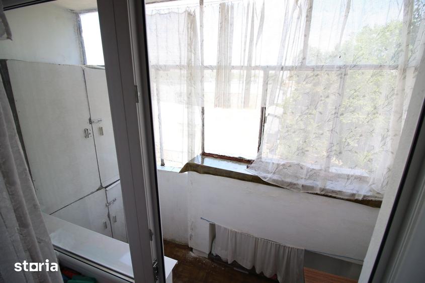 Apartament cu 2 camere în Micro 40