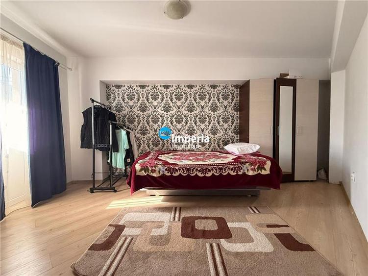 Apartament cu 2 camere decomandat în Aeroport