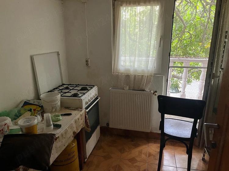 Garsonieră decomandată în Exterior Vest