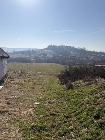 Teren de 2666 mp, în Bonț