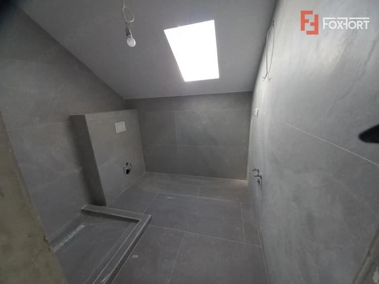 Duplex cu 4 camere, teren individual de 259 mp si terasa de 20 mp, in Plopi - 7