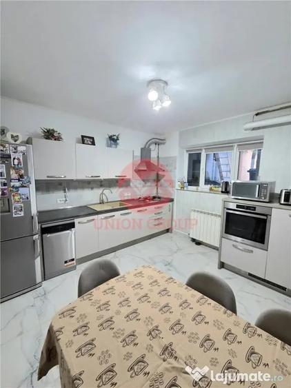 Casă cu 5 camere cu Teren 201 Mp în Central