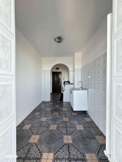 Apartament cu 3 camere decomandat în Șagului