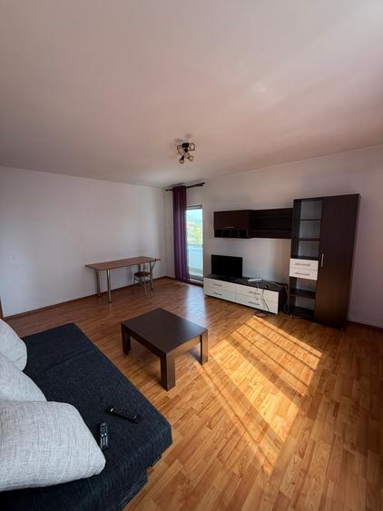 Apartament cu 2 camere decomandat în Zorilor