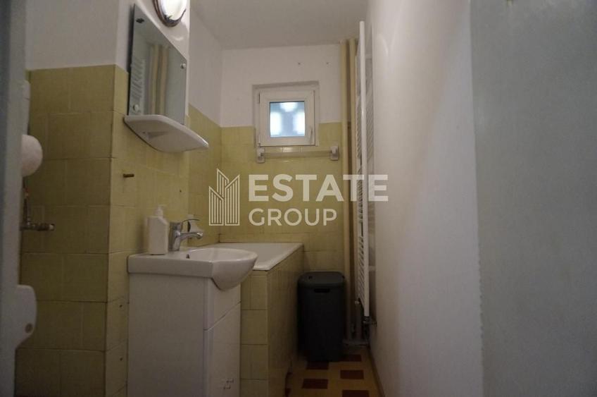 Apartament cu 3 camere semidecomandat, mobilat în Girocului