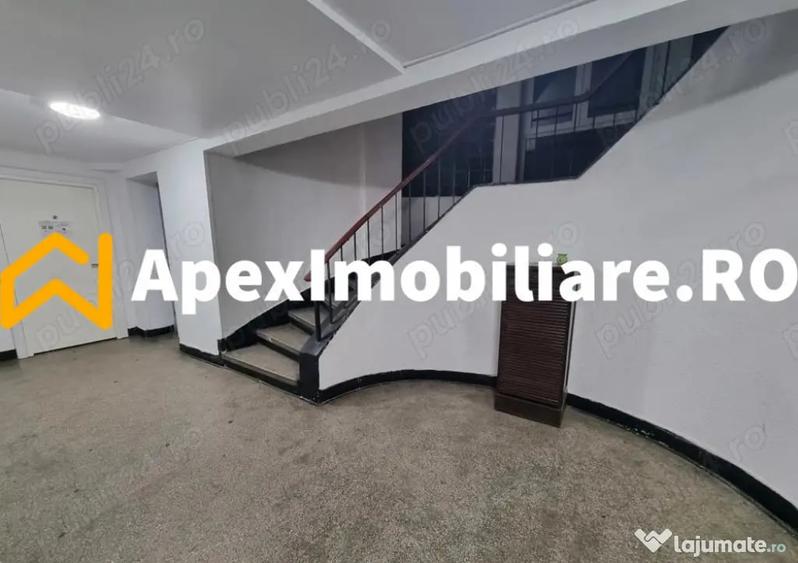 Apartament cu 3 camere semidecomandat în Cișmigiu