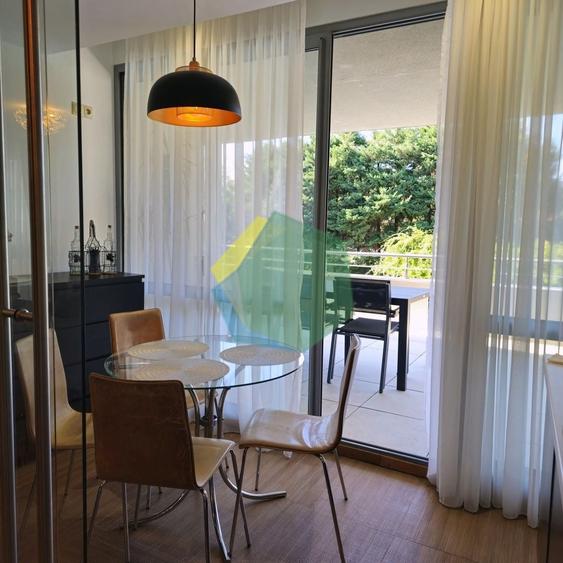 Apartament cu 3 camere, mobilat în Nord