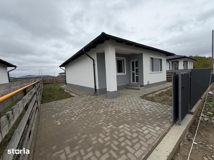 Casă cu 3 camere cu Teren 300 Mp în Lunca Cetățuii