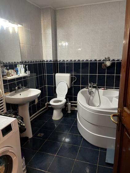 Casă cu 4 camere în Belciugatele
