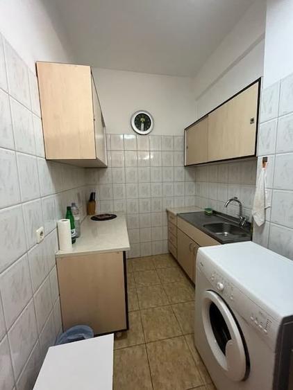 Garsonieră decomandată în Clucerului
