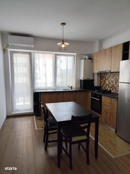 Apartament cu 2 camere în Păcii