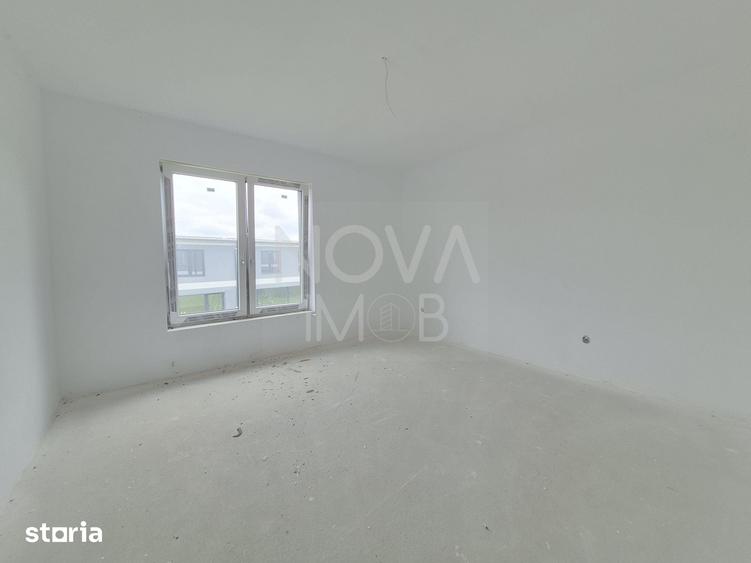 Casă cu 4 camere cu Teren 280 Mp în Rășinari