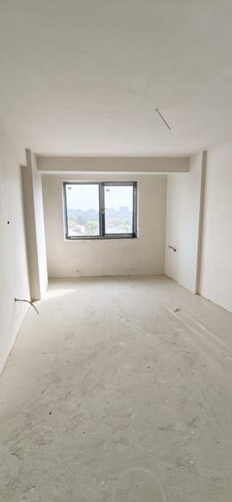 Apartament cu 3 camere decomandat în Tomis Plus