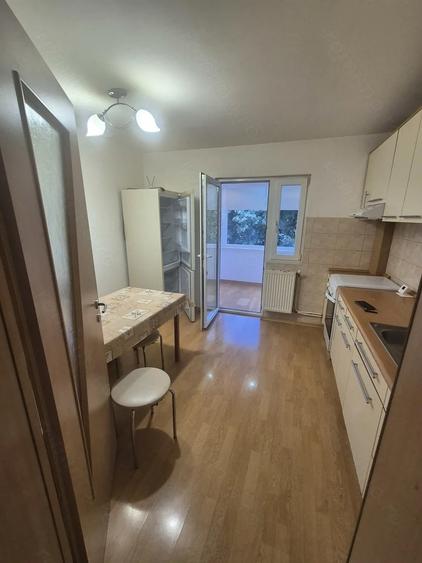 Apartament cu 2 camere decomandat în Luncă