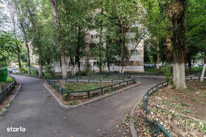Apartament cu 3 camere în Drumul Taberei