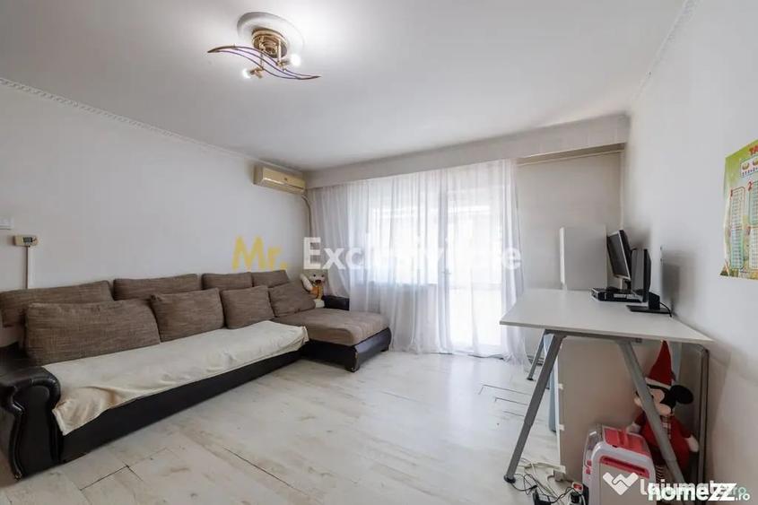 Apartament cu 2 camere semidecomandat în Prundu