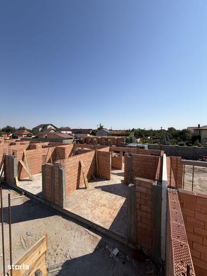 Casă cu 4 camere decomandat cu Teren 180 Mp în Gai