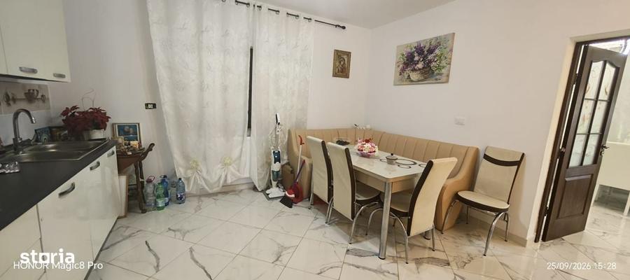 Casă cu 3 camere în Bogonos