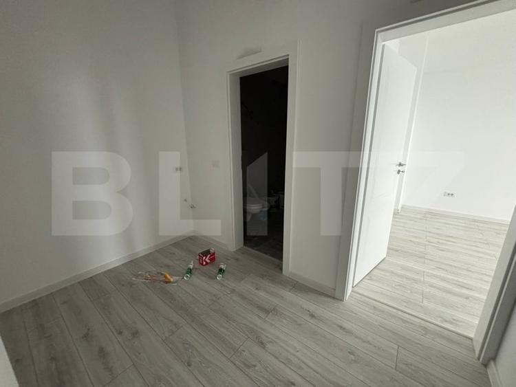 Apartament cu 4 camere decomandat în Galata