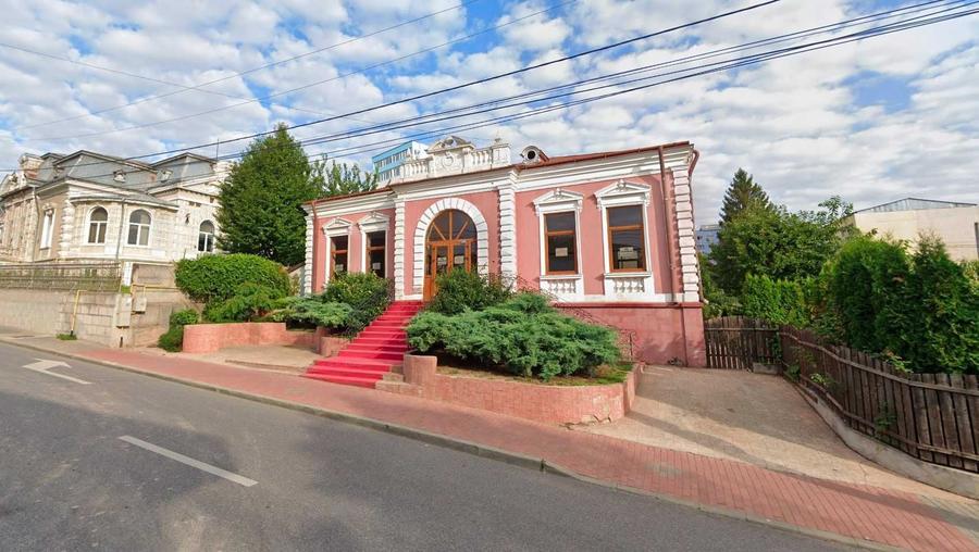 Spațiu comercial, de 220 mp, în Ultracentral
