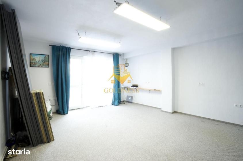 Spațiu comercial, de 32 mp, în Central