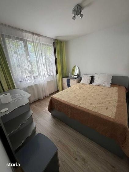 Apartament cu 3 camere semidecomandat în Țiglina 1