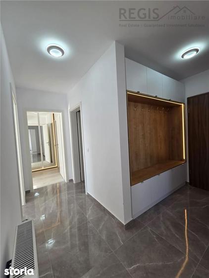 Apartament cu 3 camere decomandat, mobilat în Tractorul
