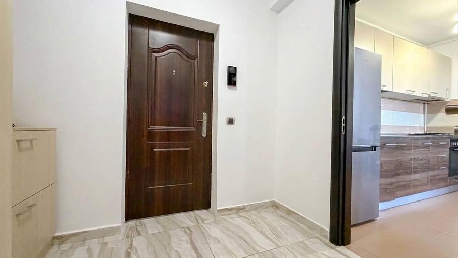 Garsonieră premium cu terasă și panoramă | Prima linie 13 Decembrie | Parcare | - 7