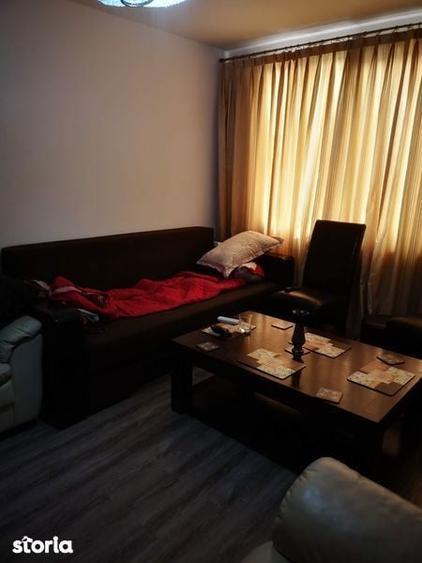 Apartament cu 3 camere în Patria
