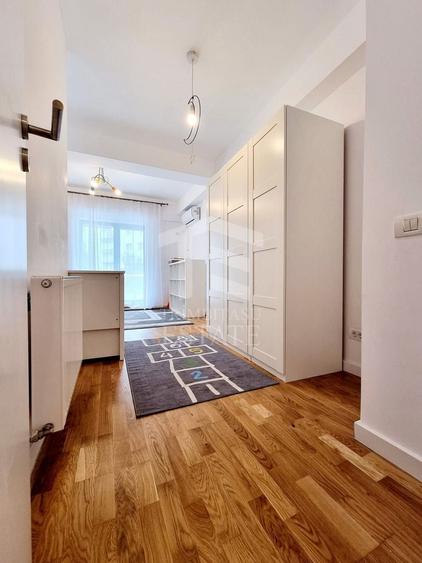 Apartament cu 3 camere decomandat, mobilat în Calea Plevnei