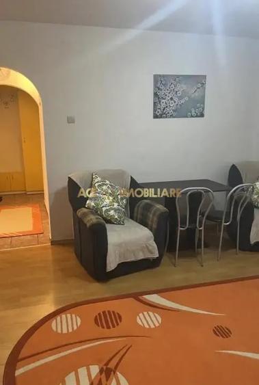 Apartament cu 2 camere decomandat, mobilat în Giurgiului