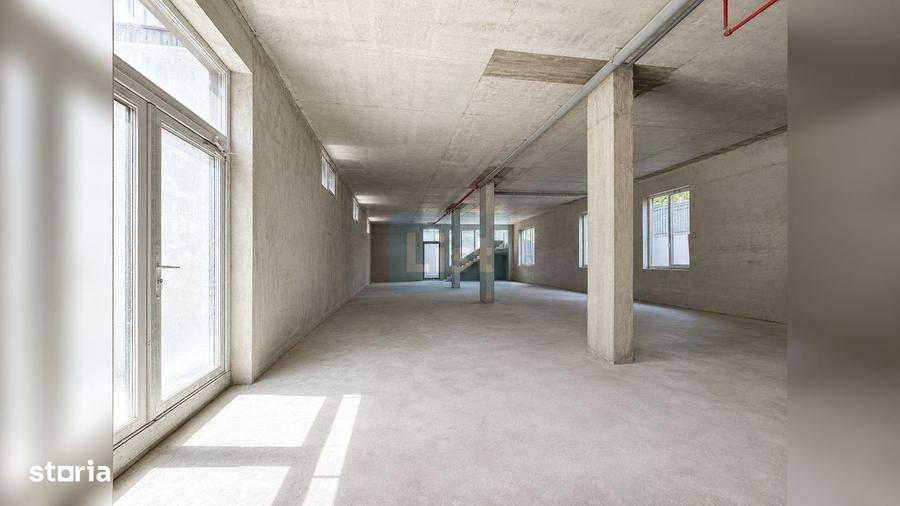 Spațiu comercial, de 177 mp, în Florești
