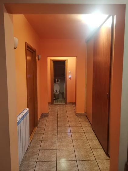 Apartament de inchiriat - 1