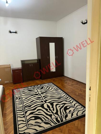 Casă individuală cu 1 camere cu Teren 100 Mp în Central