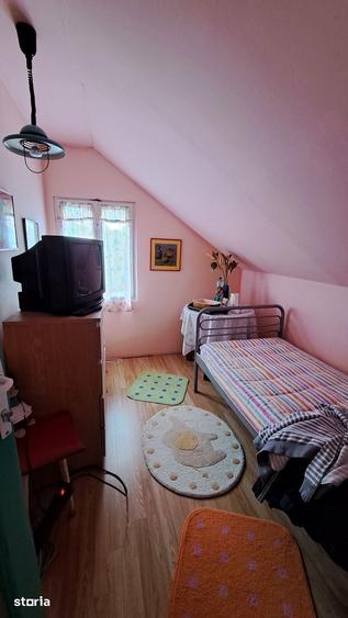 Casă cu 4 camere cu Teren 606 Mp în Bradu