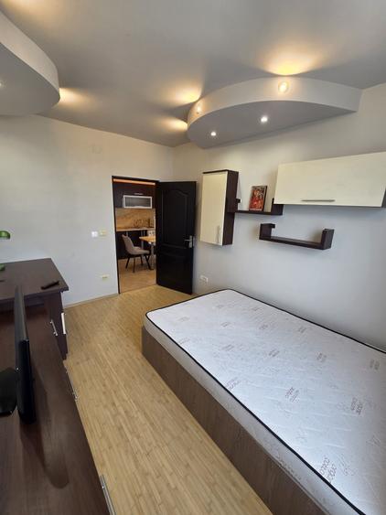 Apartament cu 2 camere decomandat în UTA