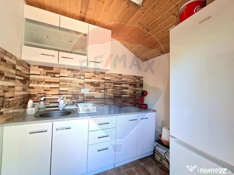 Casă cu 1 camere cu Teren 200 Mp în Central