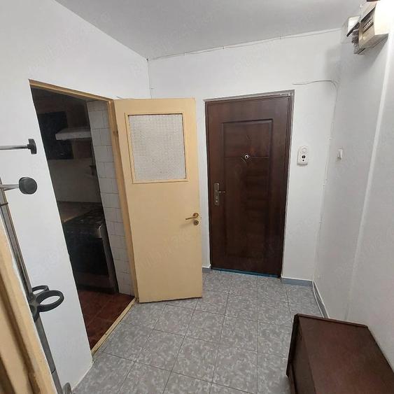 Apartament cu 2 camere decomandat în Canta