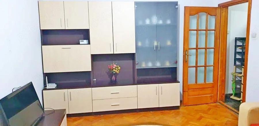 Apartament cu 2 camere nedecomandat în Dacia