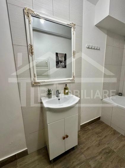 Garsonieră decomandată în Semicentral